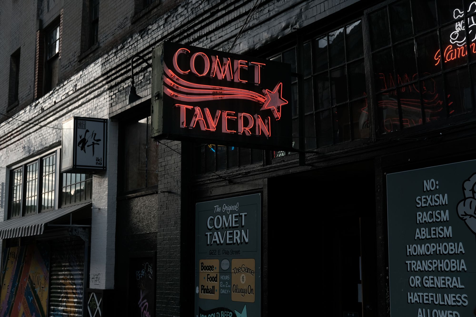 Comet Tavern
