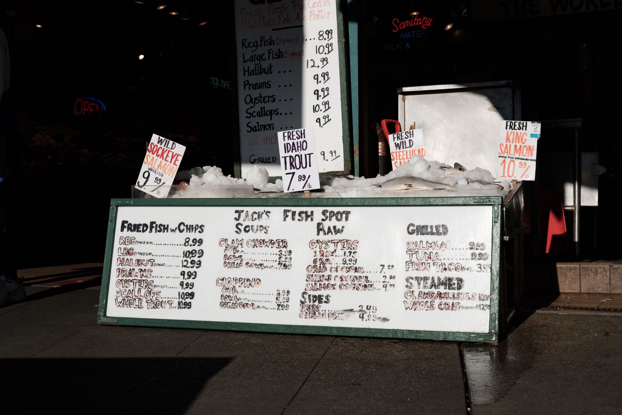 Pike Place Market Seattle March 2021